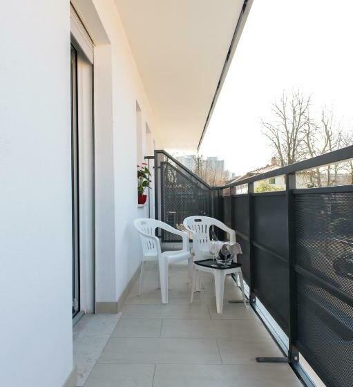 스탠다드 룸, Gambrinus