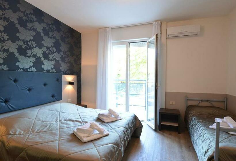 스탠다드 트리플 룸, Gambrinus