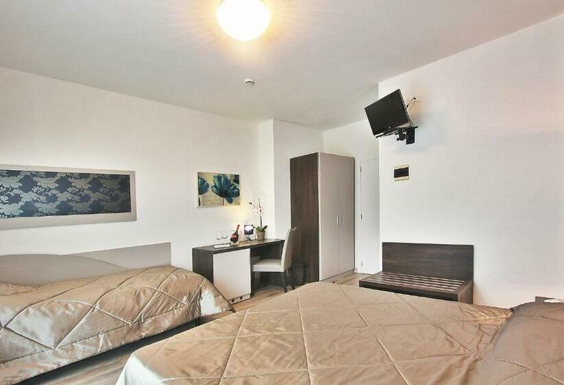 스탠다드 트리플 룸, Gambrinus