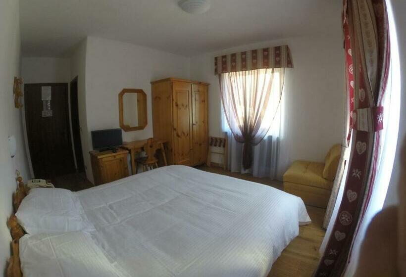 バルコニー付きスタンダードルーム, Garnì Valdan