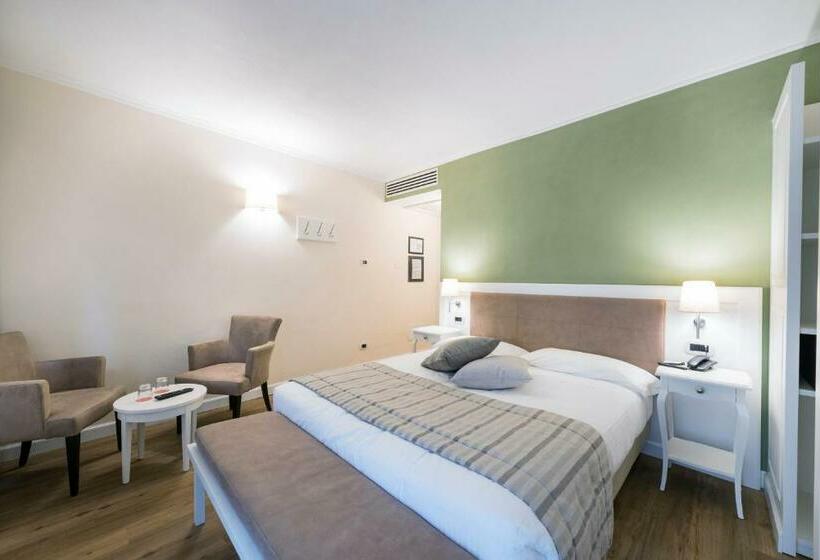 חדר סטנדרט, Garni Corona