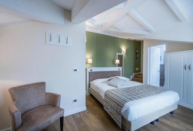 חדר סטנדרט נוף לעיר, Garni Corona