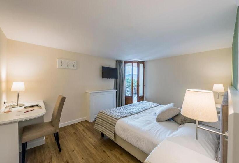 חדר סטנדרט נוף לעיר, Garni Corona