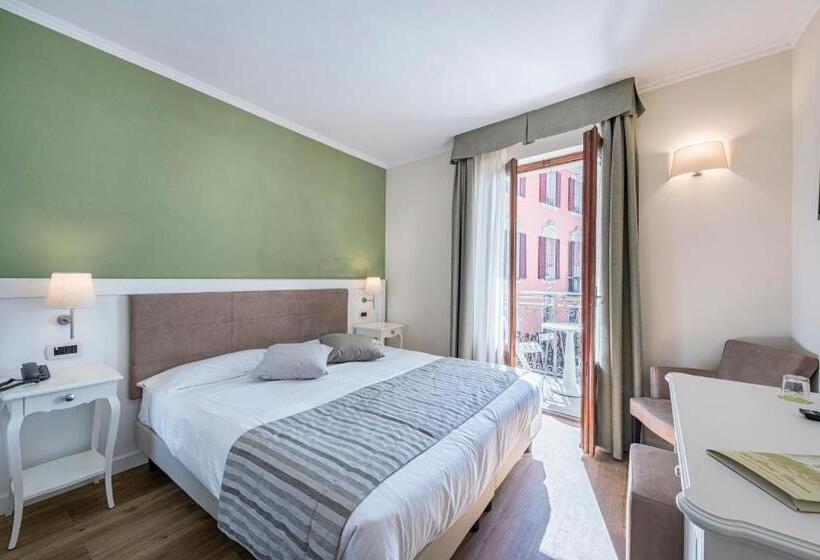 חדר סטנדרט נוף לאגם, Garni Corona