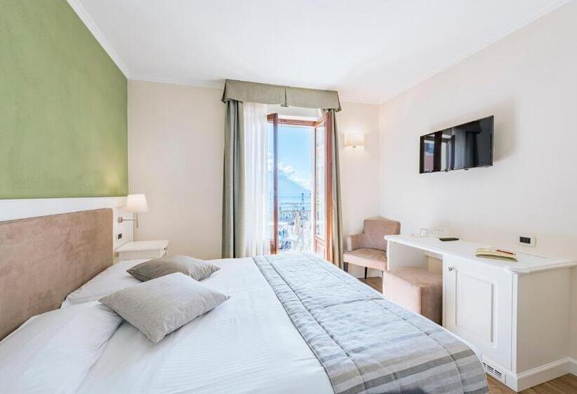 חדר סטנדרט נוף לאגם, Garni Corona