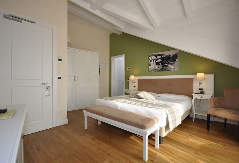 חדר סטנדרט נוף לעיר, Garni Corona