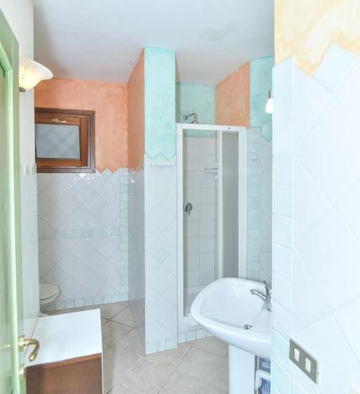 דירת חדר בקומת קרקע, La Costa View