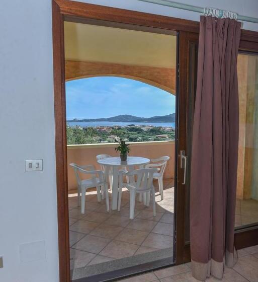 דירת חדר נוף לים, La Costa View