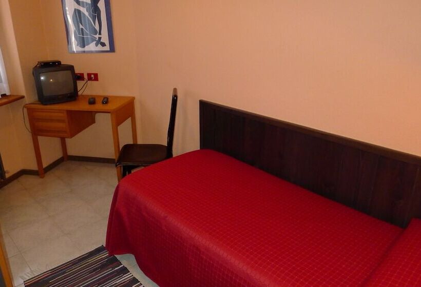 غرفة قياسية فردية, La Lanterna