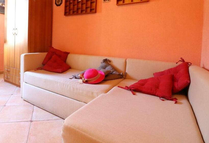 غرفة عائلية, La Maison De Titty & Margherita