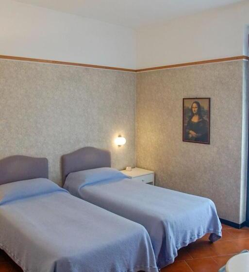 스탠다드 트리플 룸, Locanda Mel