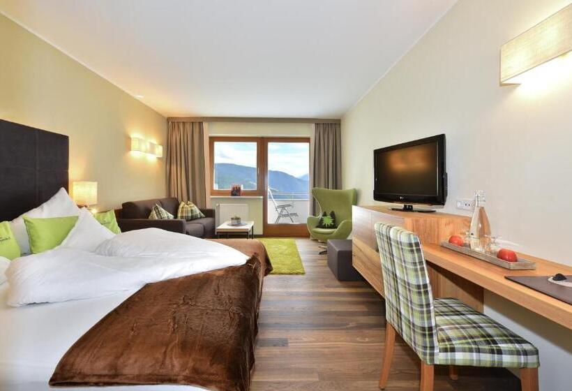 Номер Стандарт, Lärchenhof