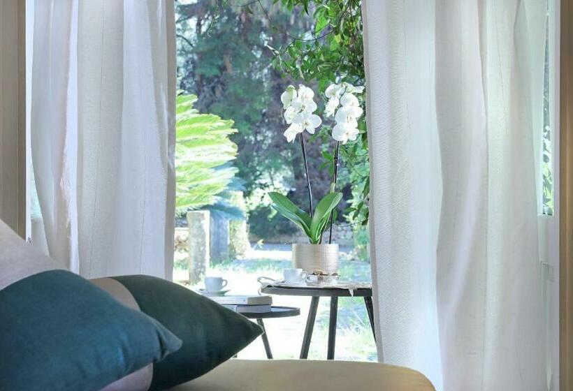 标准间, Maison D'enrì