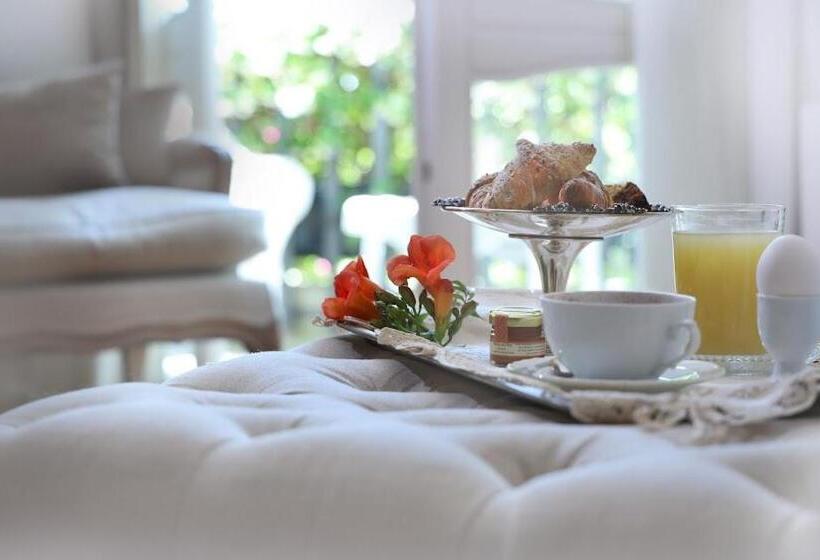 غرفة ديلوكس, Maison D'enrì