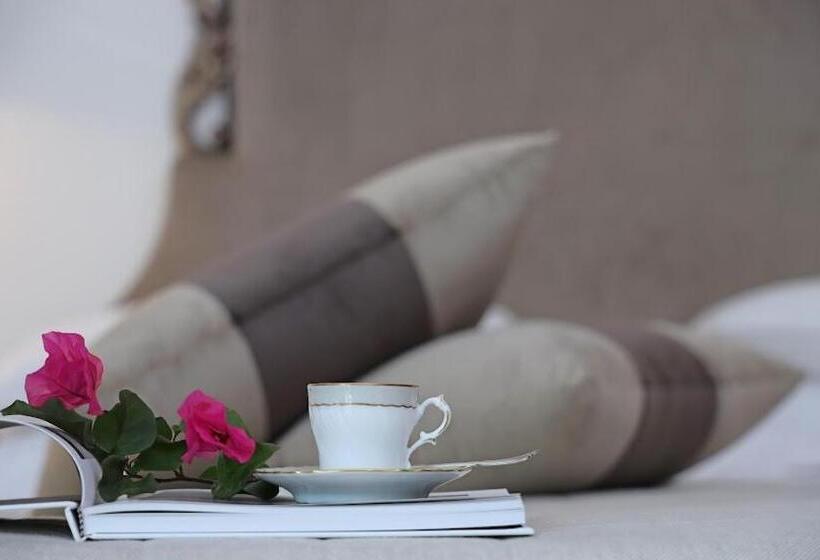 غرفة ديلوكس, Maison D'enrì