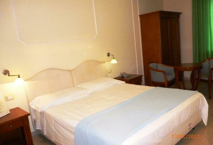 Номер Стандарт, Marinella