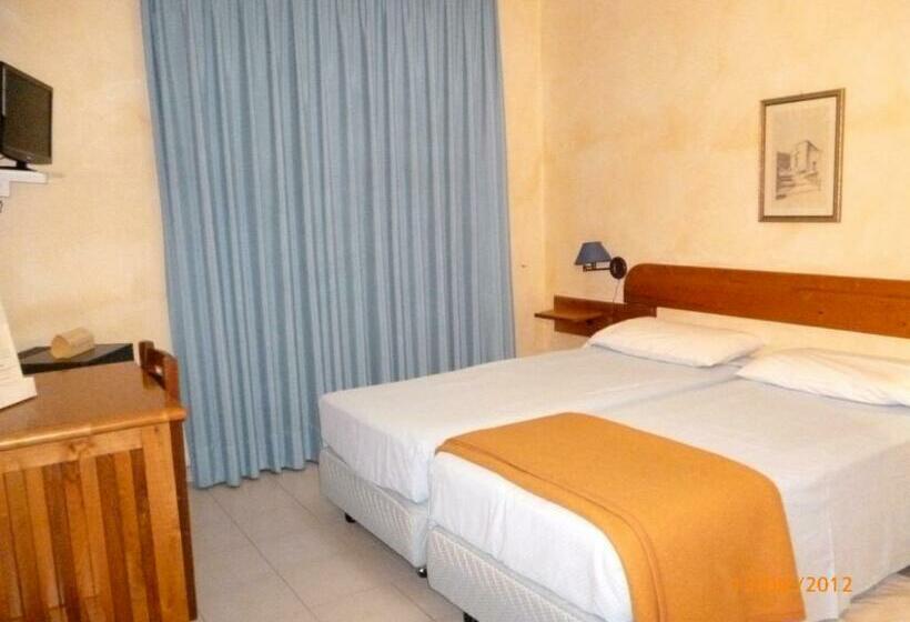 Семейный Номер, Marinella