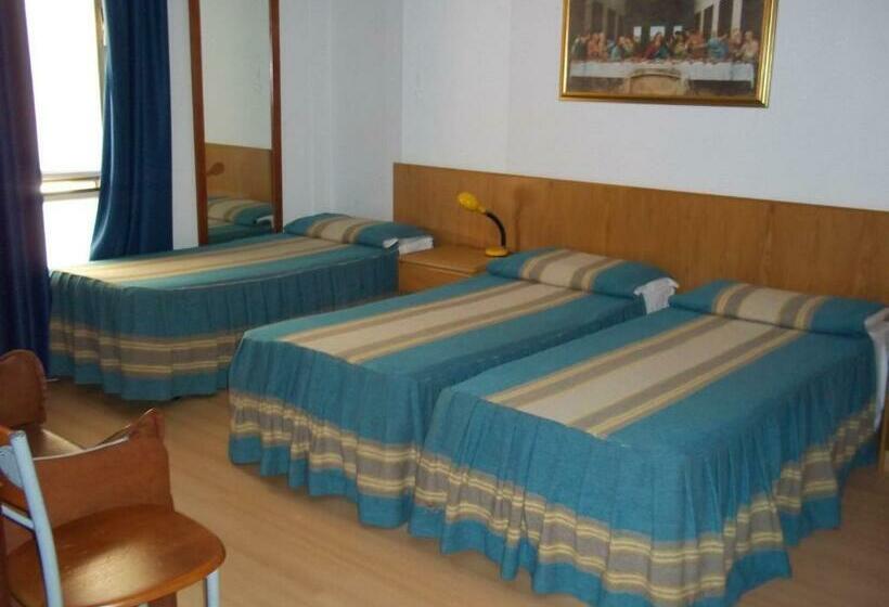 اتاق استاندارد سه نفره, Meublè Villa Patrizia