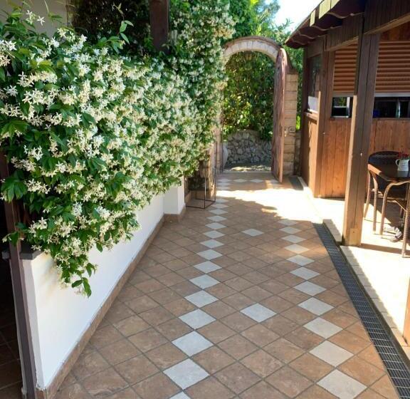 スタンダードルーム, Monte Solaro Bed & Breakfast