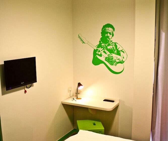 اتاق استاندارد, Nologo