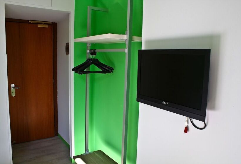 اتاق استاندارد, Nologo