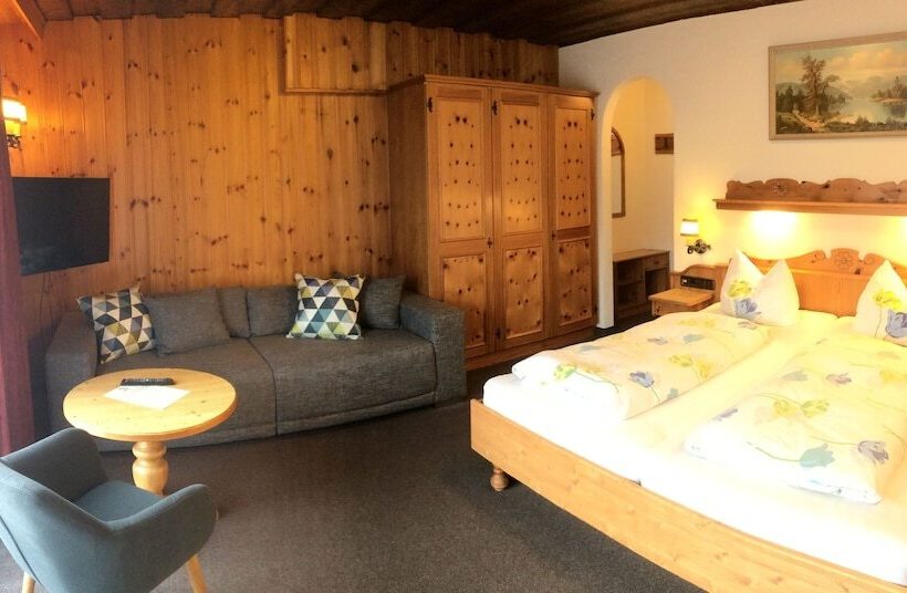 Camera Standard, Pension Hubertus