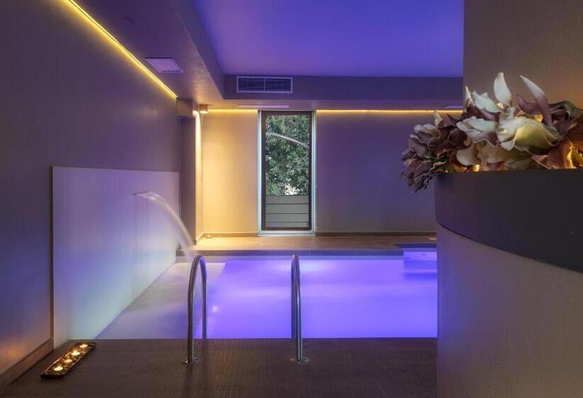 חדר סטנדרט, Poste Del Chiugi