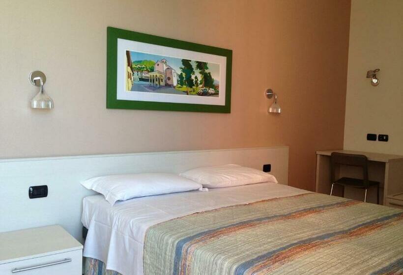 דירת שני חדרים, Residence Cafelicita