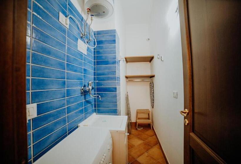 דירת חדר בקומת קרקע, Residenza Golfo Degli Ulivi