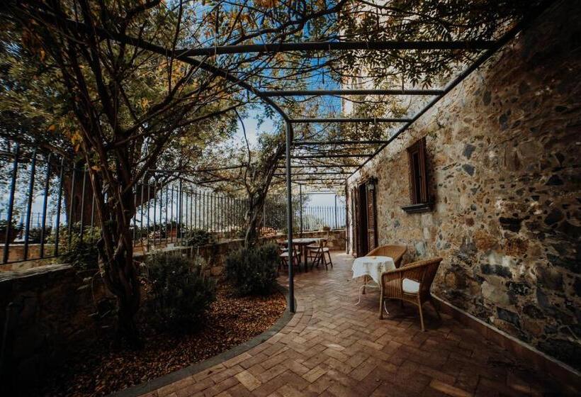 דירת חדר בקומת קרקע, Residenza Golfo Degli Ulivi