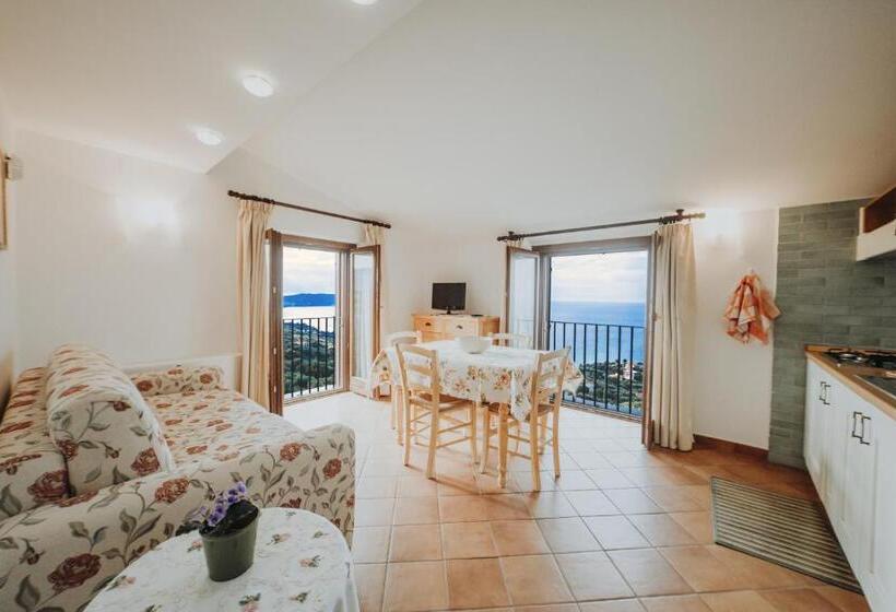 Апартаменты 1 Спальня Вид на Море, Residenza Golfo Degli Ulivi