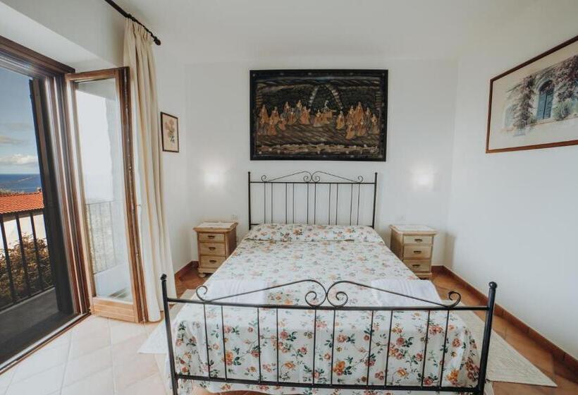 דירת חדר עם טרסה, Residenza Golfo Degli Ulivi