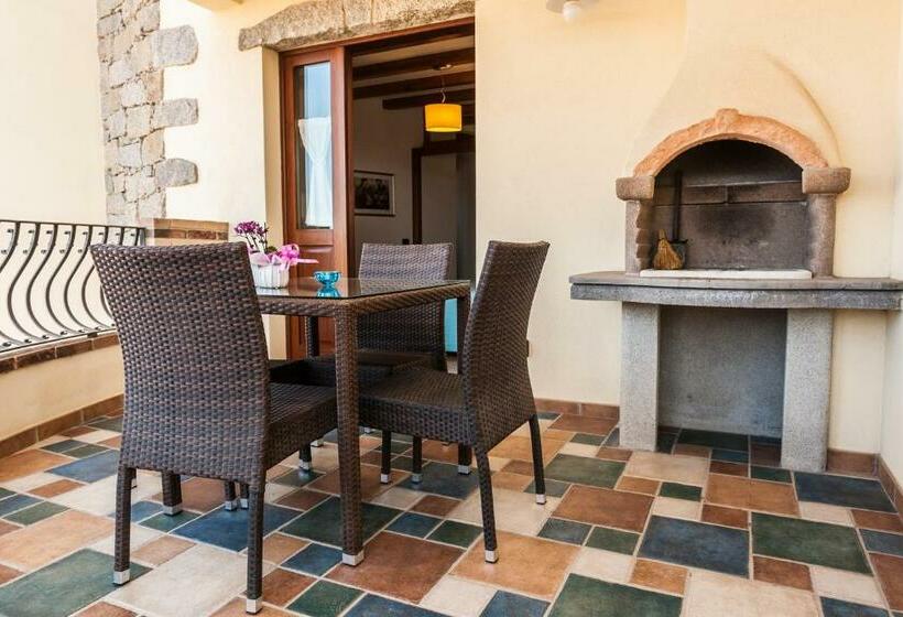 דירת חדר, Residenza Petrera