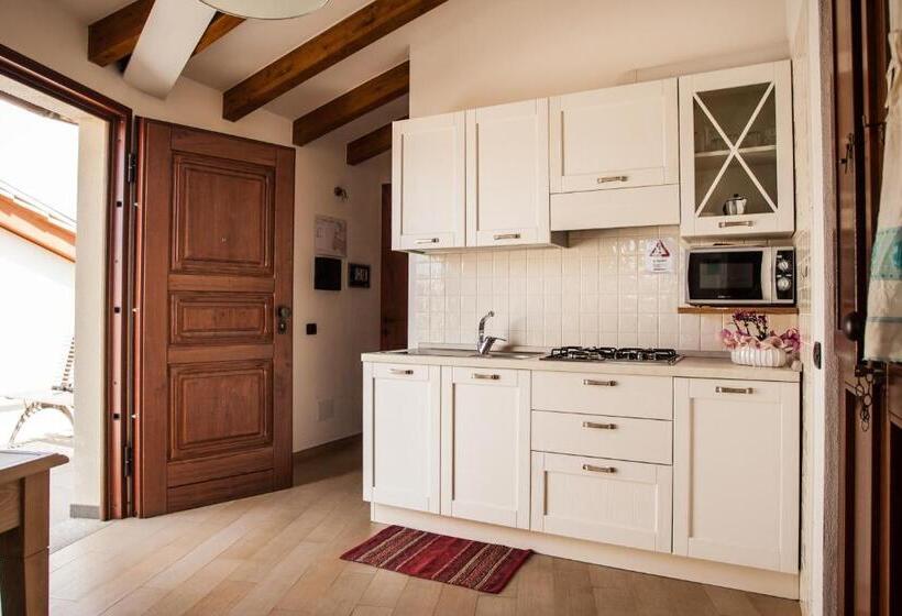 דירת חדר סופריור, Residenza Petrera