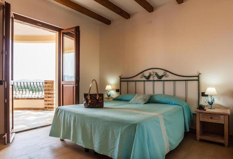 דירת פנטהאוז 1 חדרי שינה, Residenza Petrera