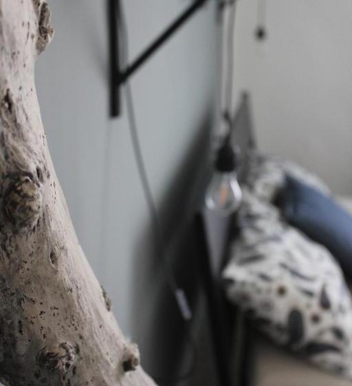 اتاق استاندارد سه نفره, Salecce B&b