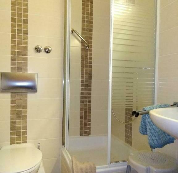 标准间, Stadt Lügde