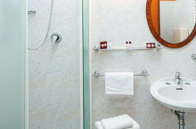 スーペリアールーム, Stella