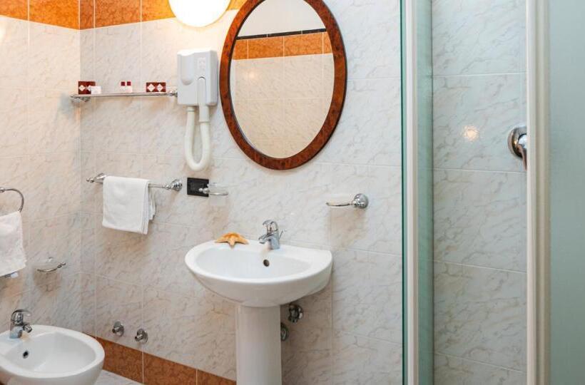 ファミリールーム, Stella