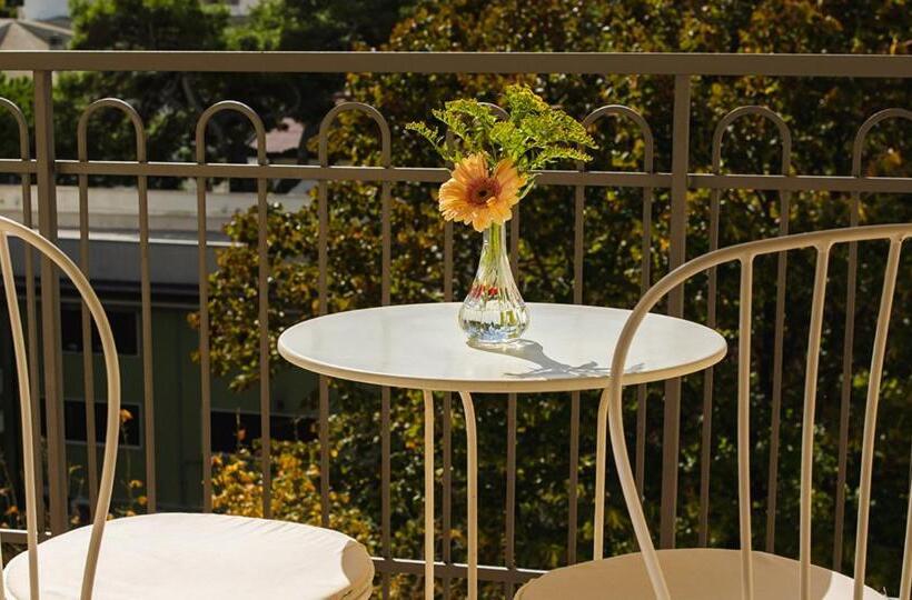 スーペリアトリプルルーム, Stella