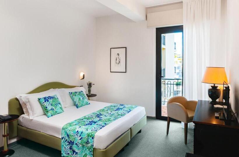 オーシャンビューデラックスルームバルコニー付き, Stella