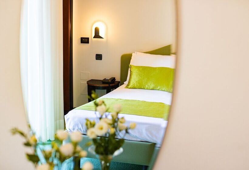 スーペリアールーム, Stella