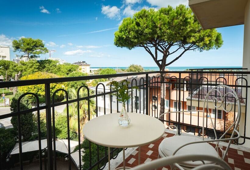 オーシャンビューのデラックストリプルルーム, Stella