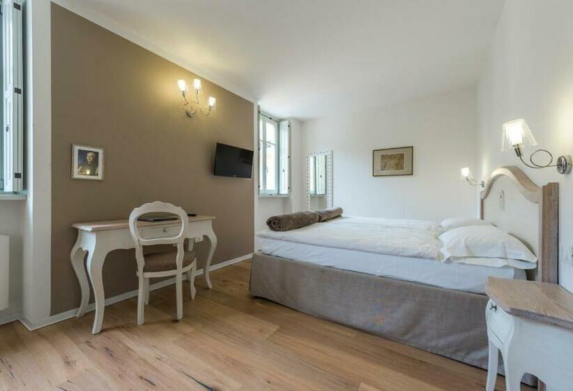 浪漫感的房间, Villa Italia Luxury Suites And Apartments