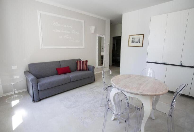 带1个卧室的公寓, Villa Italia Luxury Suites And Apartments