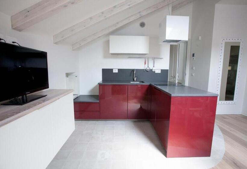 尊贵单卧公寓, Villa Italia Luxury Suites And Apartments