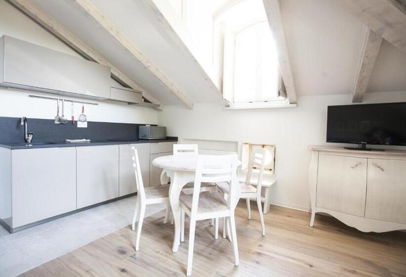 带1个卧室的豪华公寓, Villa Italia Luxury Suites And Apartments