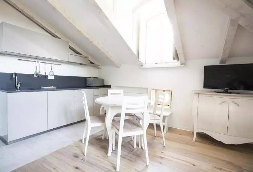 １ベッドルームのデラックスアパートメント, Villa Italia Luxury Suites And Apartments