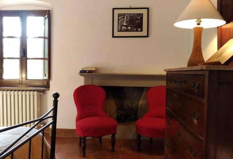 침실 2개 주택, Villa La Nussa