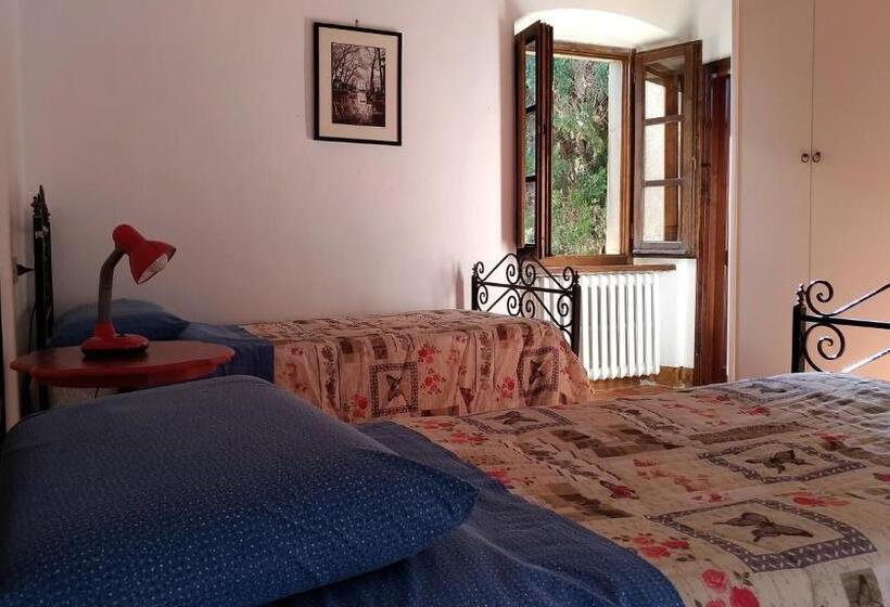 침실 2개 주택, Villa La Nussa